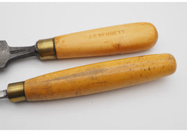 2 Good Boxwood Handled Paring Gouges