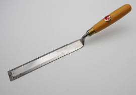 Superb 1 1/4" Wide Cranked Chisel by Henry Taylor
