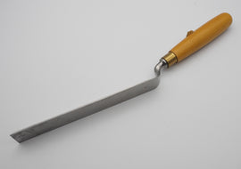 Superb 1 1/4" Wide Cranked Chisel by Henry Taylor