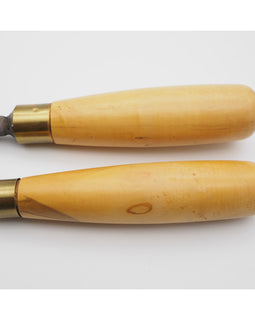 2 Good Mathieson Boxwood Handled Paring Gouges
