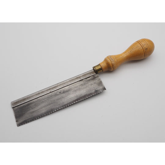 Nice Clean 6" Veneer Saw