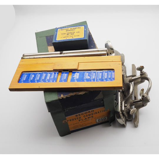 Fine Clean Record Sheffield No. 050 Combination Plane