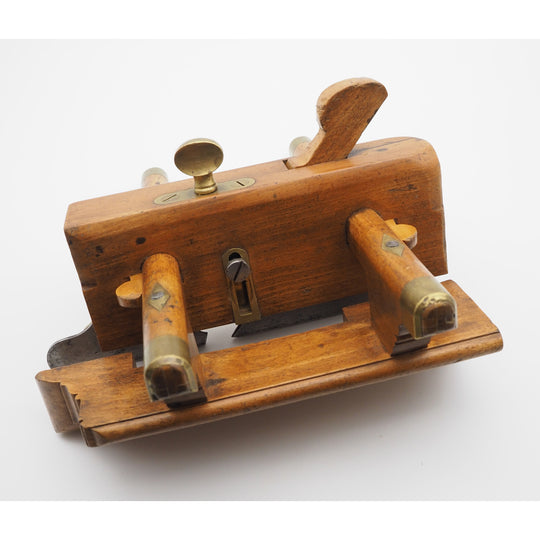 Good Mathieson Glasgow No. 5B Plow Plane With Blades