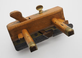 Good Mathieson Glasgow No. 5B Plow Plane With Blades