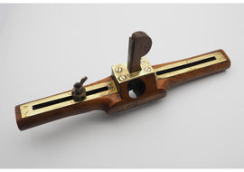 Super Quality Beech and Brass Stringing Router