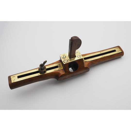Super Quality Beech and Brass Stringing Router