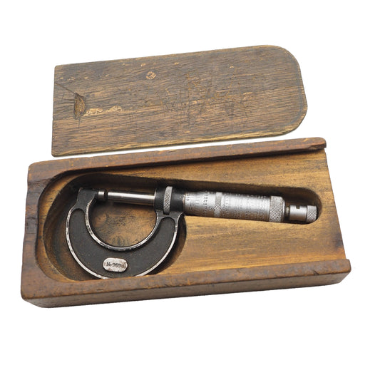 Good Clean Boxed Moore & Wright Micrometer