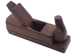 Superb Continental Beech Smoothing Plane - Tool Bazaar