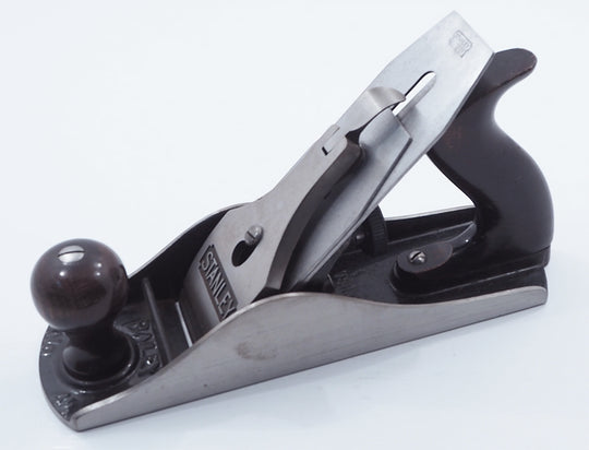 Superb Stanley USA No. 4 1/2 Smoothing Plane