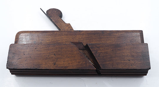 Good Clean Little Used 1/2" Ogee Moulder