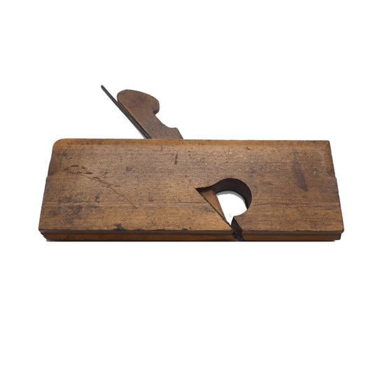 Scottish 'V' Moulder by D. Malloch & Sons of Perth