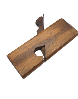Scottish 'V' Moulder by D. Malloch & Sons of Perth