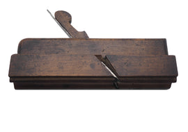 Hollow Moulder with Thin Iron Design