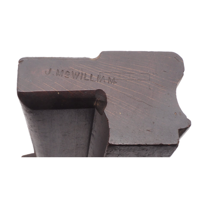 Hollow Moulder with Thin Iron Design